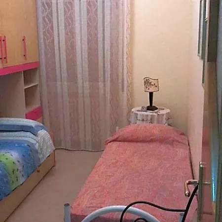 La Stella Bed & Breakfast 4*